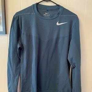 Nike Dri Fit Crewneck